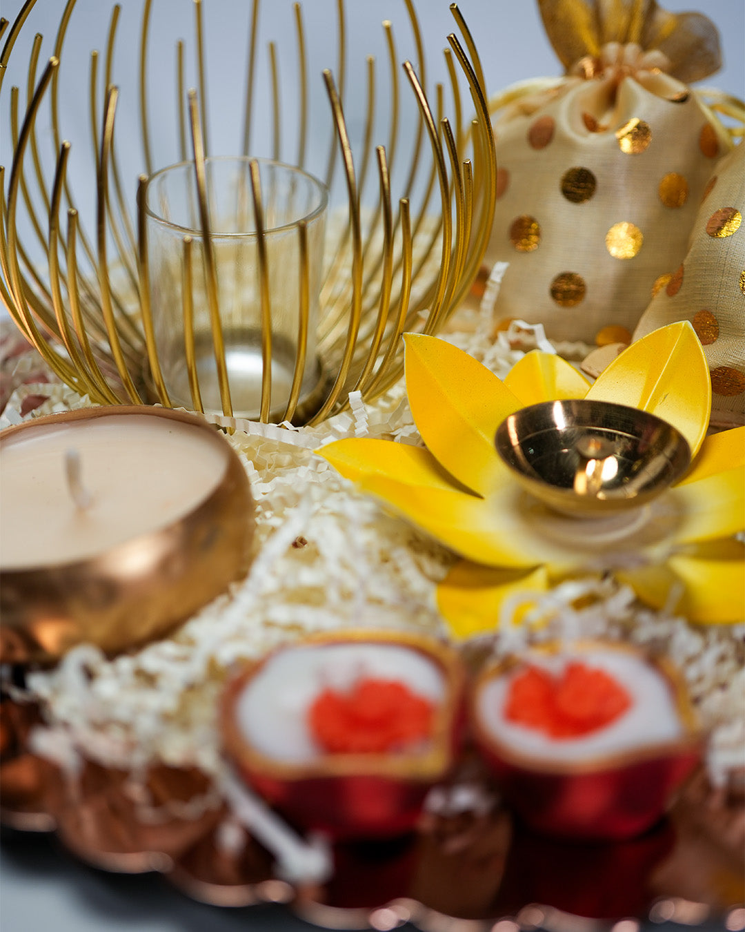 The Lotus Glow Tray