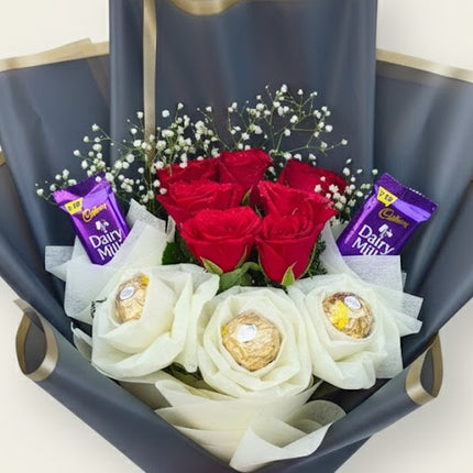 Sweet Scarlet Bouquet