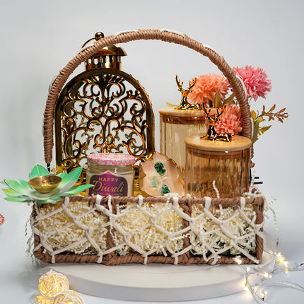 The Festive Elegance Basket