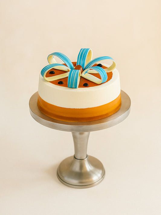 Golden Bloom Cake