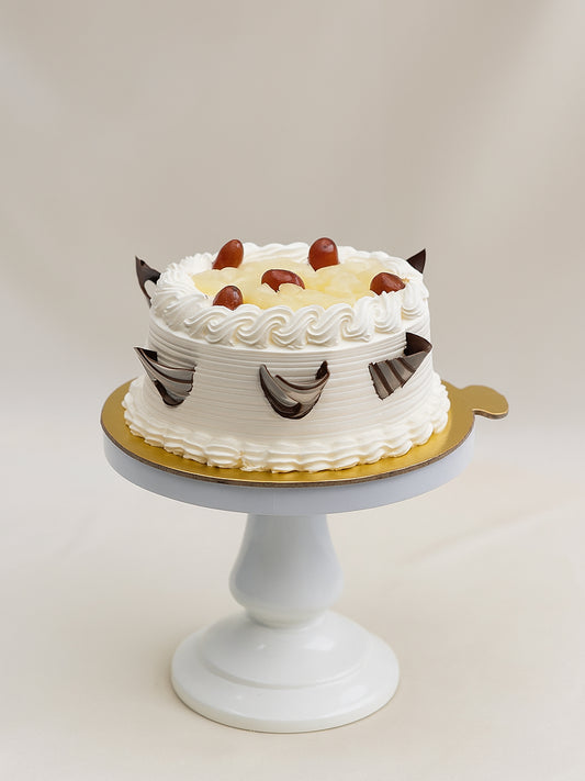 Fruity Whirl Cake