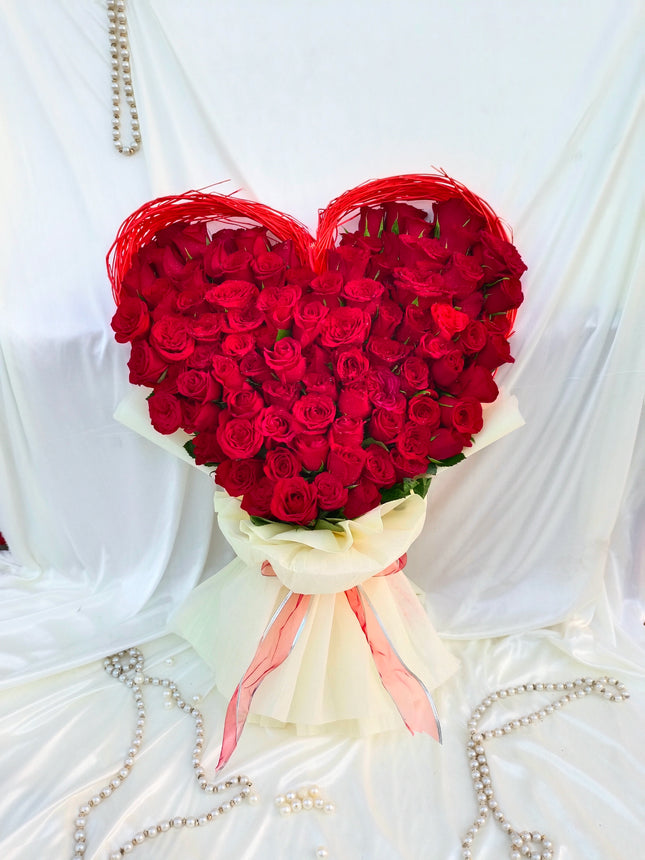 Crimson Heart – 100 Red Roses Bouquet