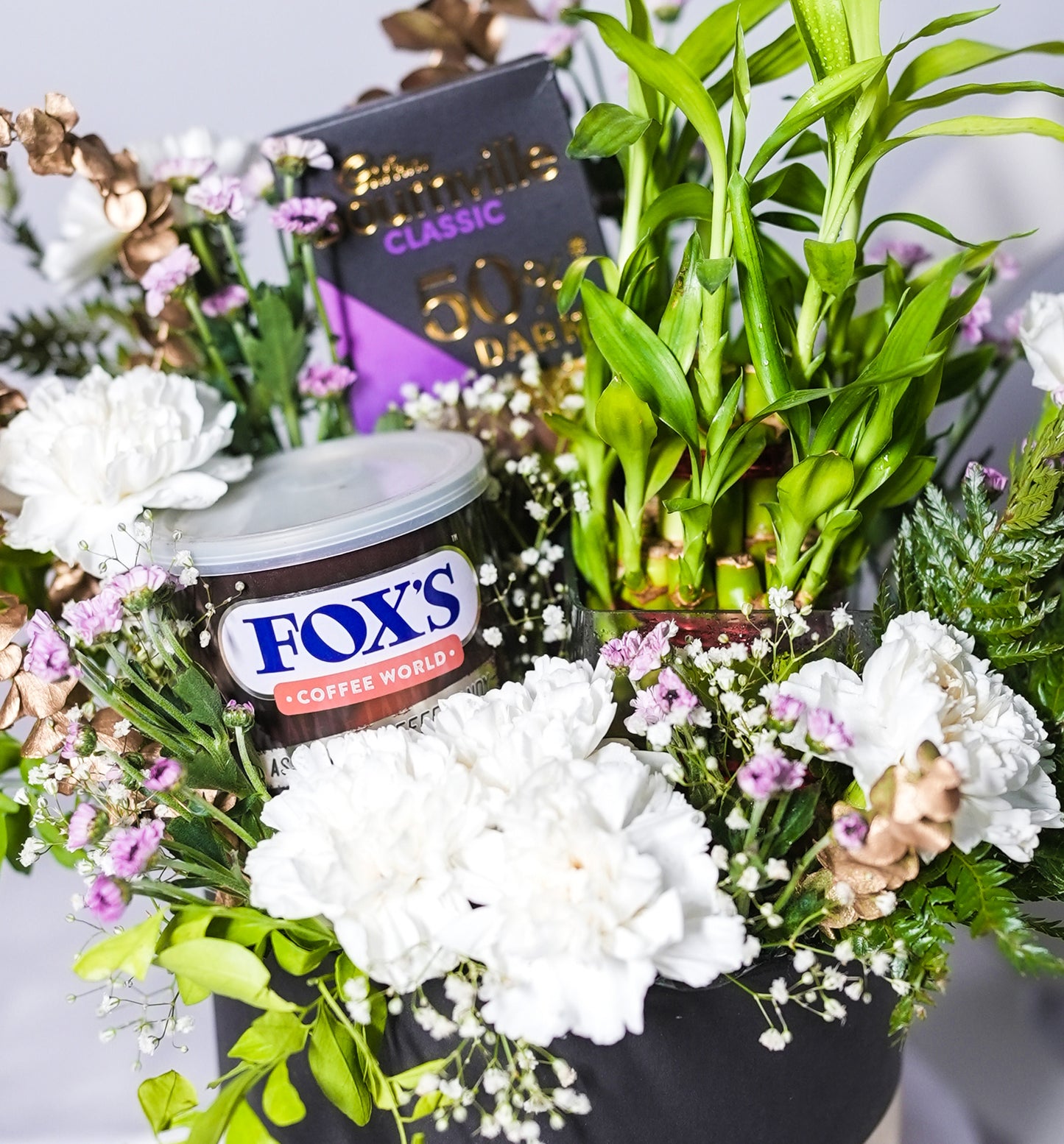 Floral Luxe Delight Hamper