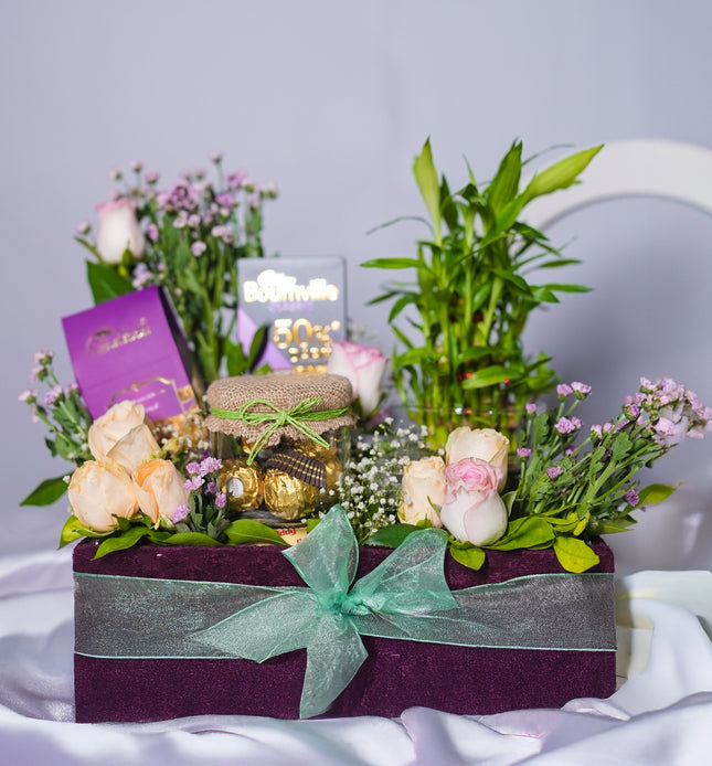 Lilac Luxe Box Hamper