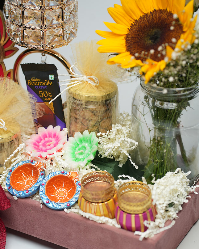 The Blooming Light Hamper