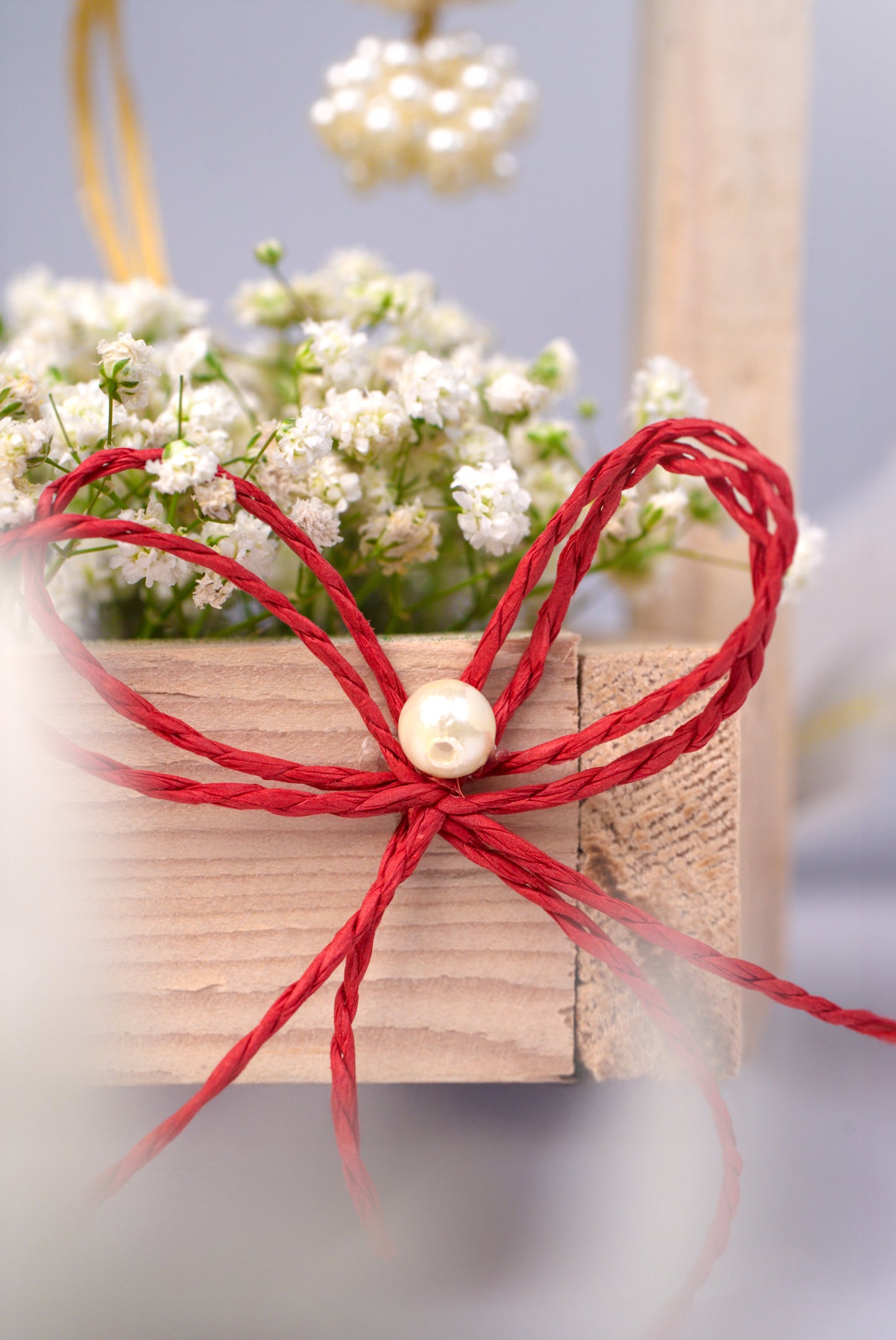 Golden Bond Rakhi Crate