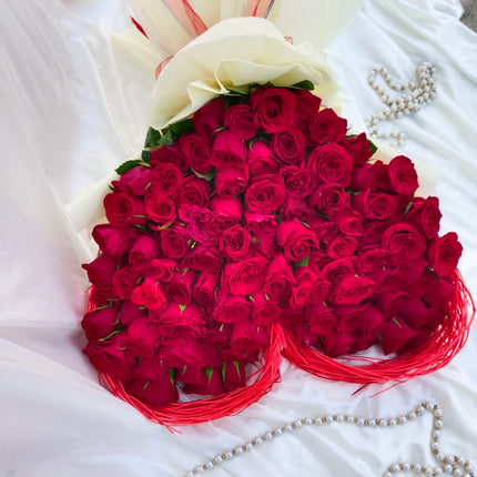 Crimson Heart – 100 Red Roses Bouquet